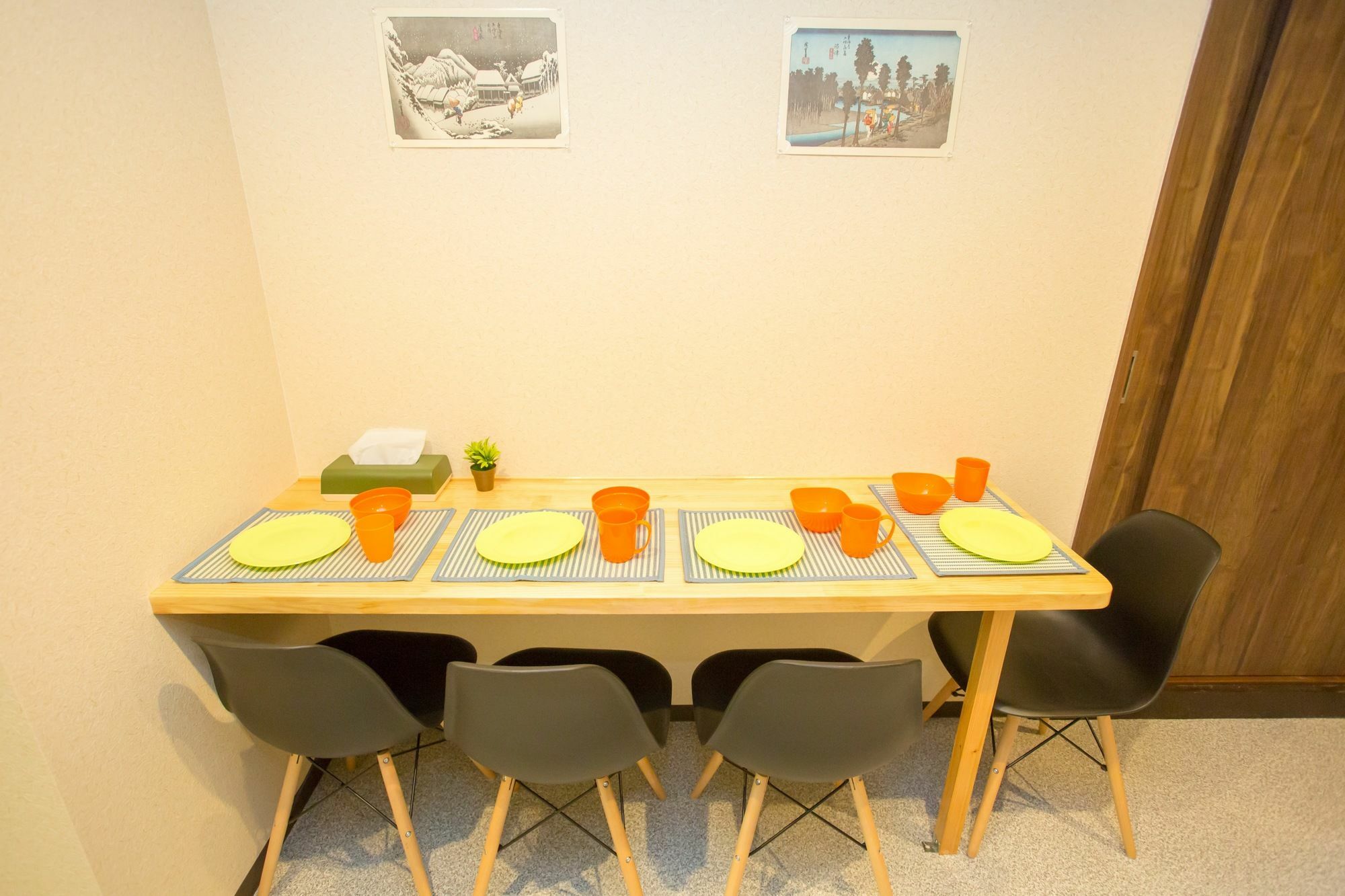 Apapane Nijo Guest House Kyoto Bagian luar foto